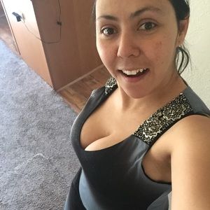 Meet your Posher, Alejandra